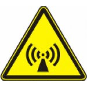 Знак безопасности	Знак безопасности Внимание. Электромагнитное поле. W-12 150х1560мм.